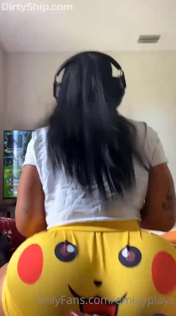 Emily Rinaudo Gamer Girl Pov Blowjob Sex Cdef