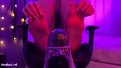 Footjob sounds: girl teases mic with feet