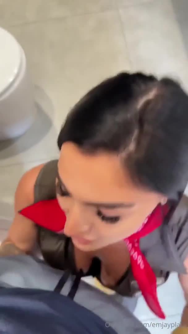Emily Rinaudo Pipe Expert Pov Sex Tape Cde