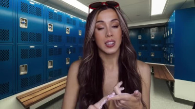 Isabella ASMR - Flirty barber gives you a handjob - ASMR Porn Video & Massage XXX | Fullthot