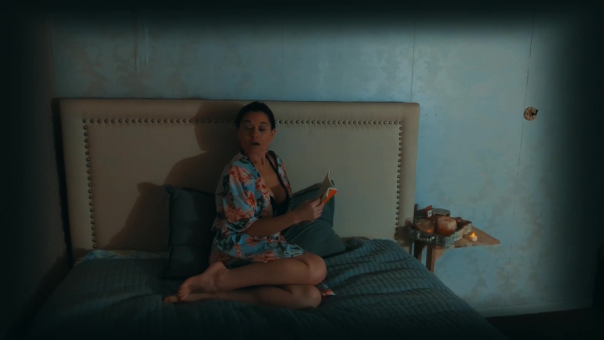 Mila MaeXO - In Bed with Mommy