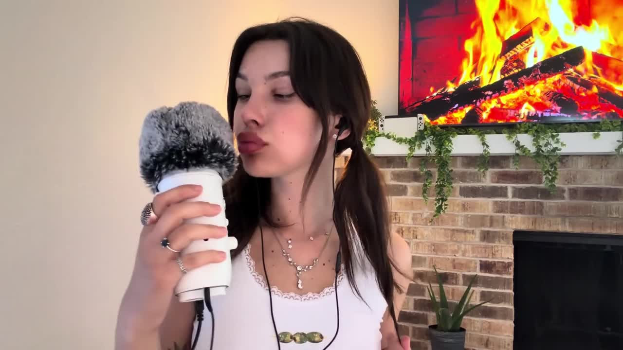 Vitsamin - ASMR Begging Daddy (whispering, personal attention, mouth sounds)