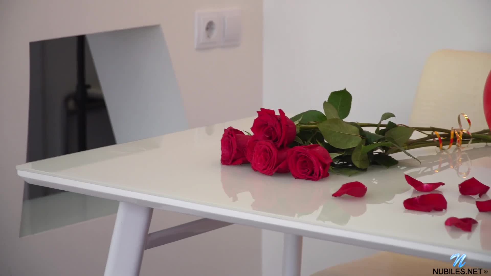Eva Elfie Masturbates All Alone On Valentine's Day - American - Valentines - Holiday