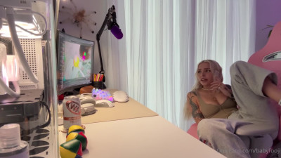 BabyFooji Masturbates While Watching 3D Porn - Masturbation - Blonde - OnlyFans - Toys - Tattoos - Solo - Pussy Rubbing - Vibrator - Dildo - Boobs - ASMR Porn Video & Massage XXX | Fullthot