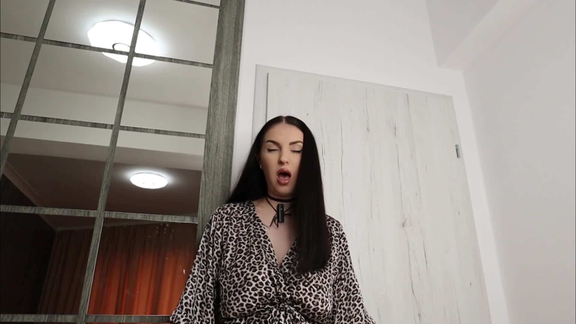 Tonnia - MOMMY Caught step-BROTHER and step-SISTER