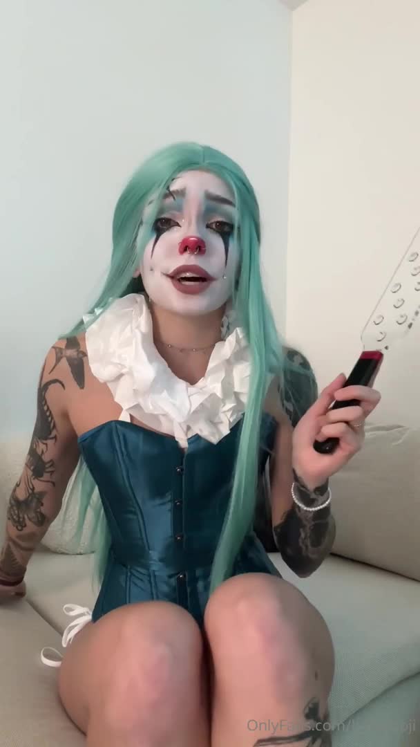 Babyfooji As Clown Girl Rides A Dildo - Masturbation - Seduction - Big Boobs - Perfect Pussy - Perfect Tits - OnlyFans Model - OnlyFans - Cosplay - Tattoos - Clown
