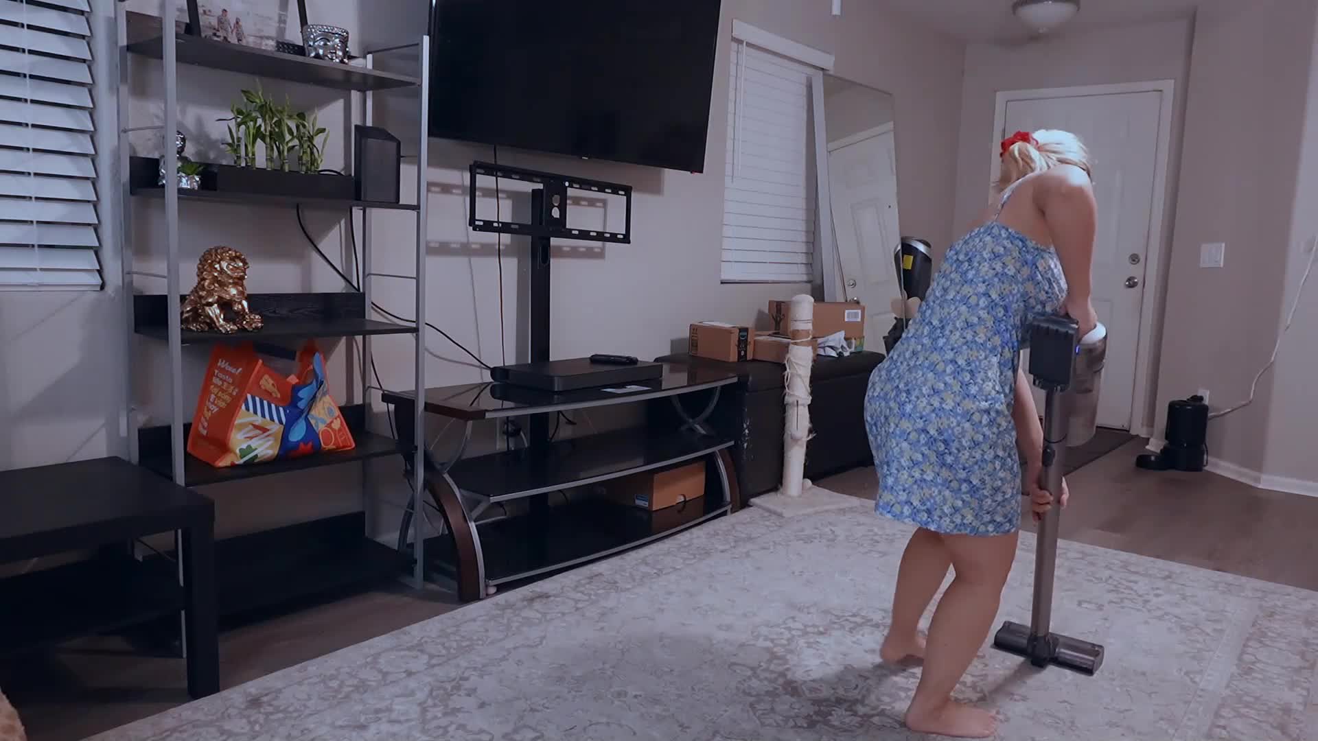 lalunalewd - StepMoms Break from Chores