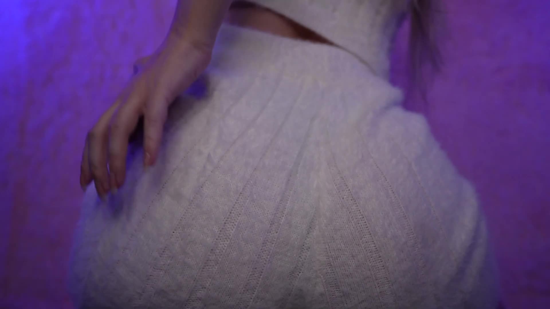 ASMR MOOD -  Scratching clothes sitting on your lap