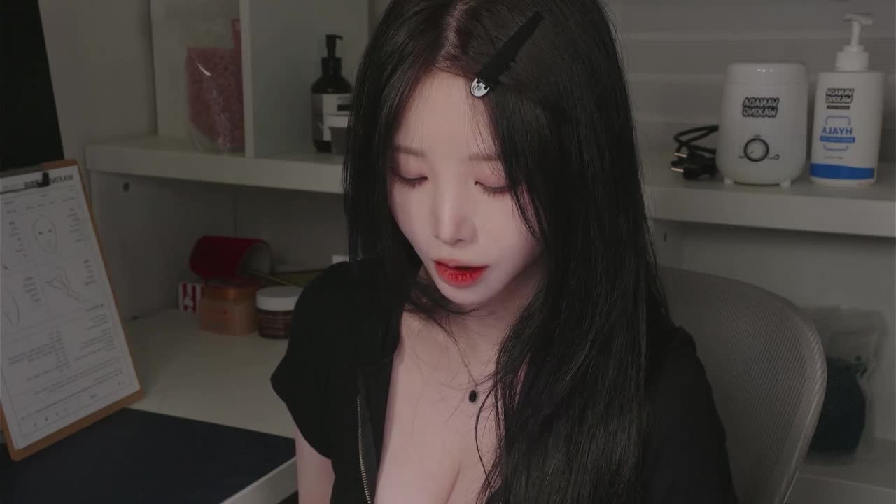 ASMR Yoon Ying - 20 June 2026 - RP at a Waxing Salon with a Naughty Female Boss