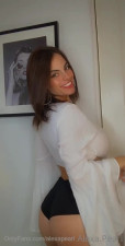 Delicate Alexa Pearl Dances And Rubs Her Pussy For You - Delicate - Dancer - ASMR Porn Video & Massage XXX | Fullthot