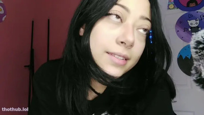 Masturbating for tingly vaginal sounds