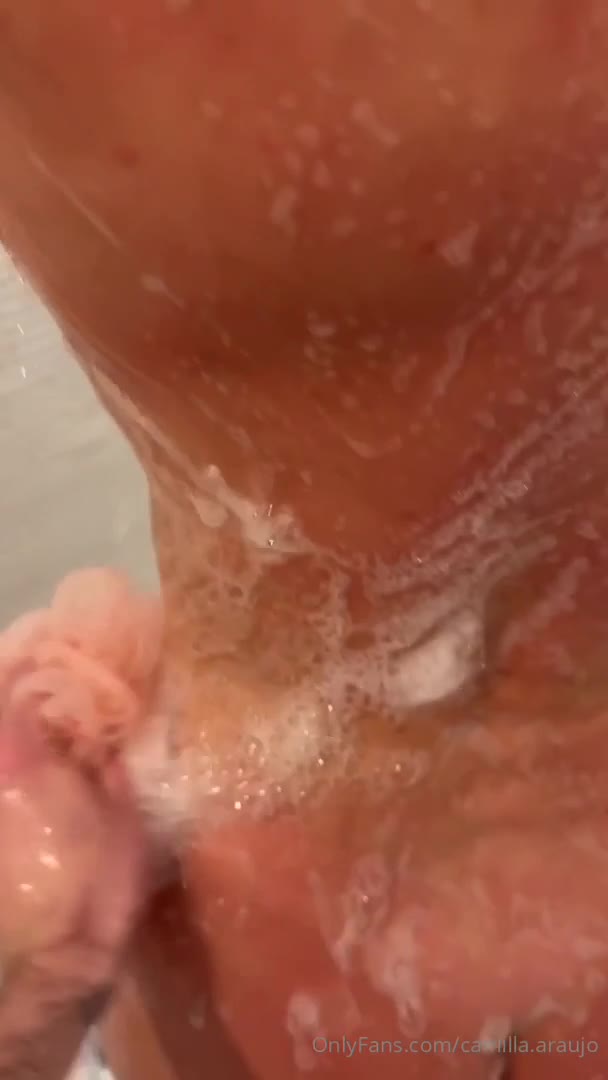 Camilla Araujo Bounces On A Cock After Bath - Brazilian - Bouncing