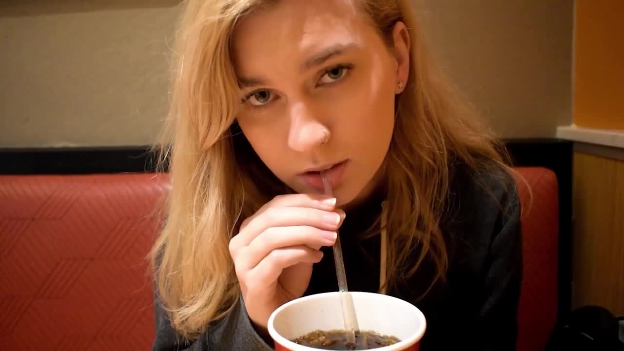 Jaybbgirl - A Happy Birthday Surprising