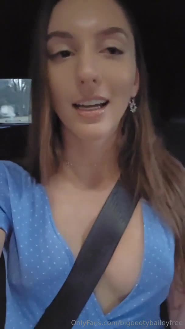 BigBootyBaileyVIP Sex Tape In A Car