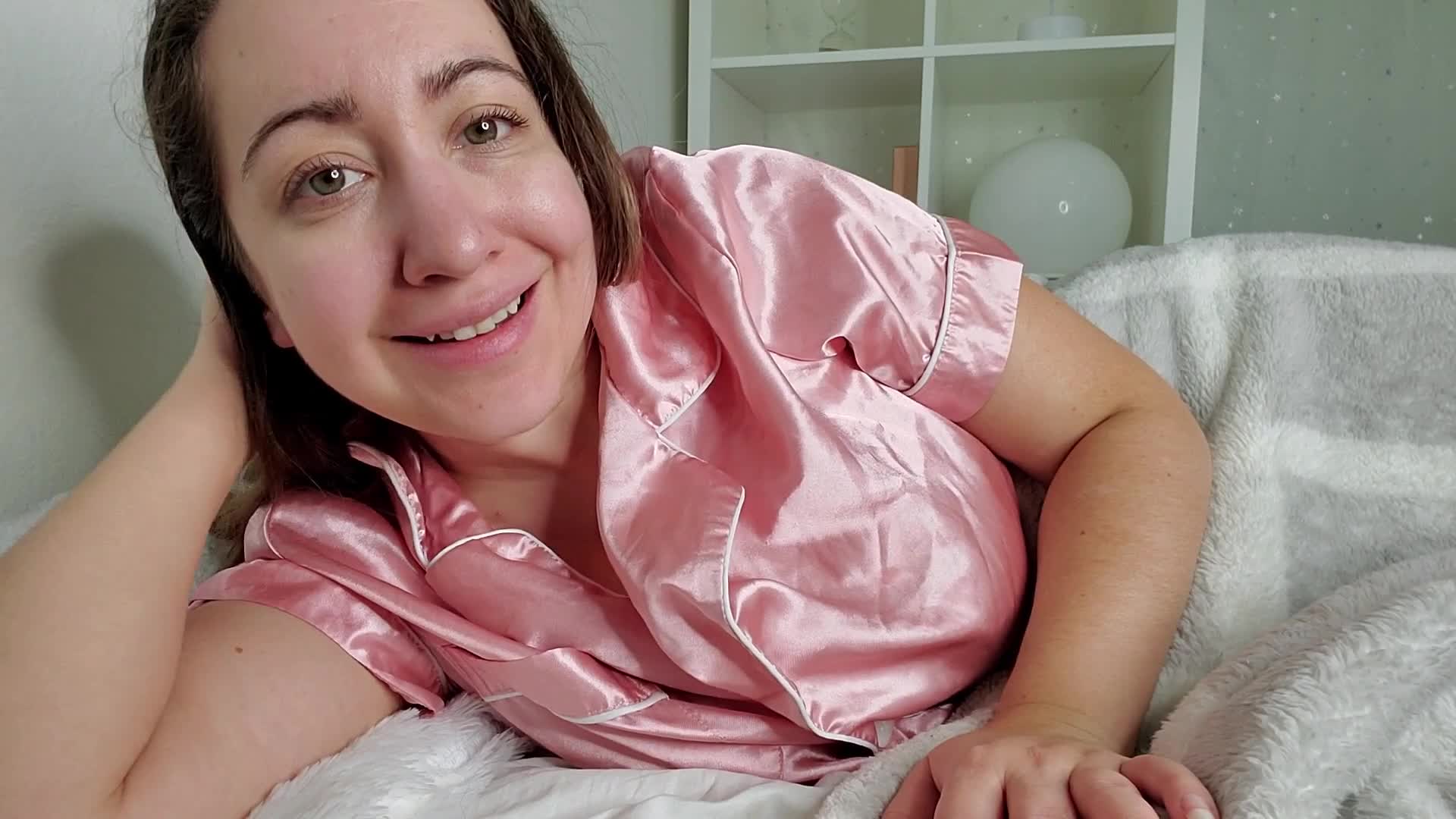 Lalunalewd - Masturbate to Your Mother's Breasts
