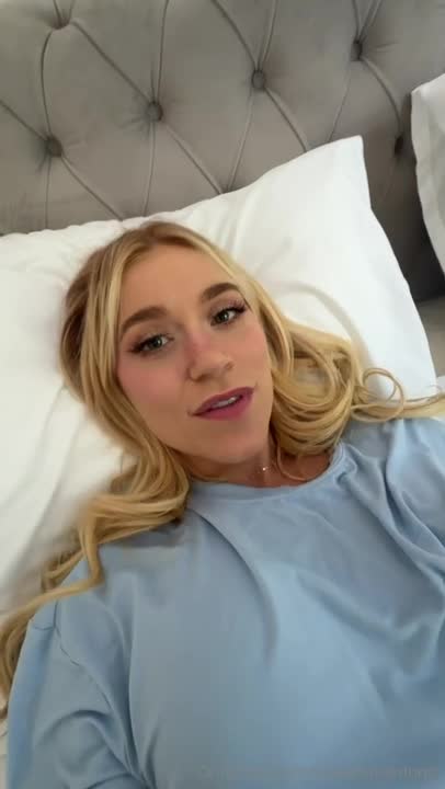 Elle Brooke - My pussy gets so creamy
