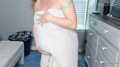 Milf Paradise - Stepmom 35 Weeks Pregnant - ASMR Porn Video & Massage XXX | Fullthot
