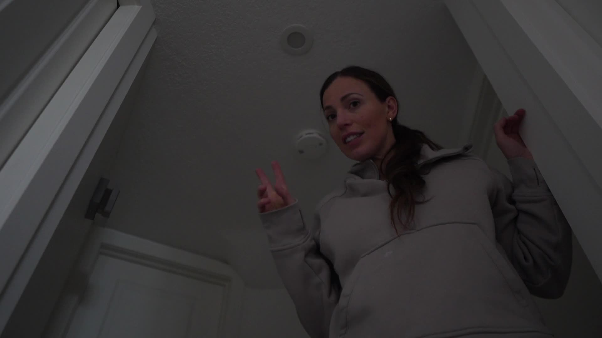 Yogabella - Mommy Facials at Sleepover