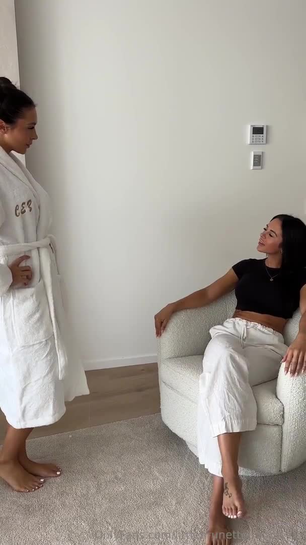 AliciaDavis & Caryn Beaumont In 69 Position - Lesbian - Sex - Ass - Girl On Girl - Lesbian Orgasm - Australian
