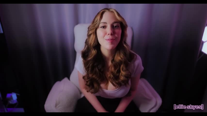 Ellie Skyes - The Interview